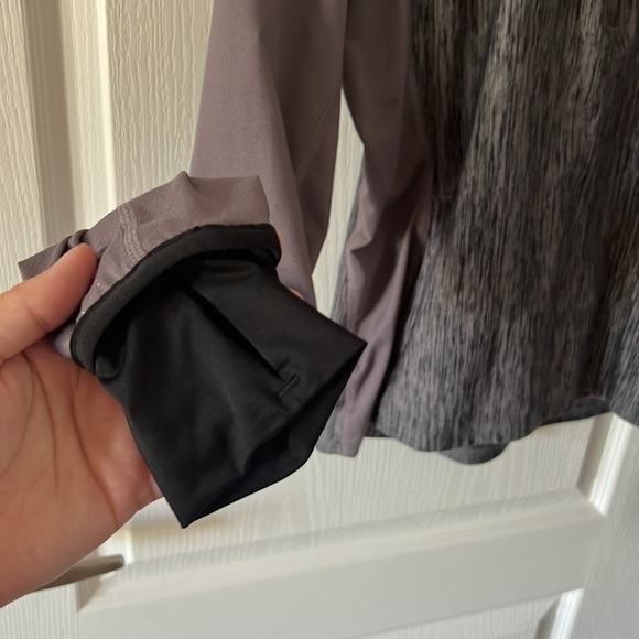 ADIDAS long sleeve light sweater - Picture 3 of 7